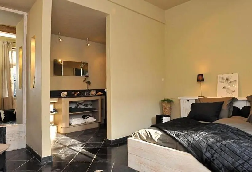 デラックスルーム, B&b Sapere