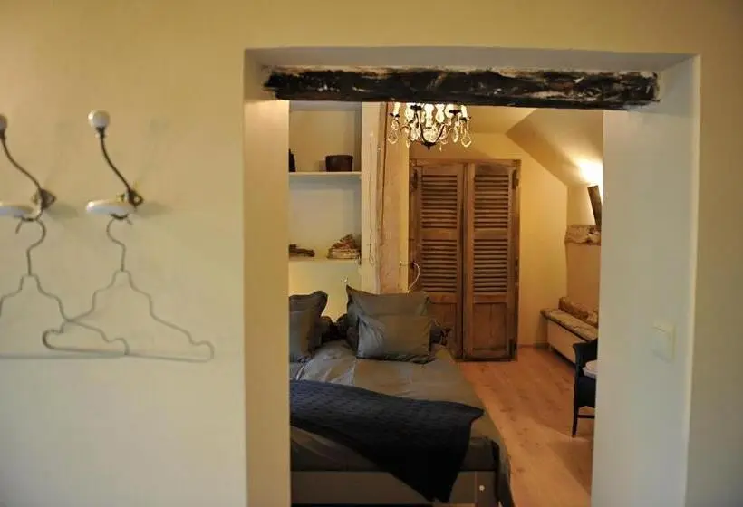 デラックスルーム, B&b Sapere