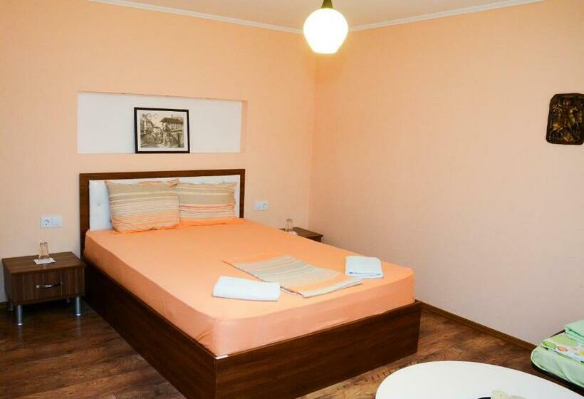 디럭스 룸, Guest House Raiski Kаt