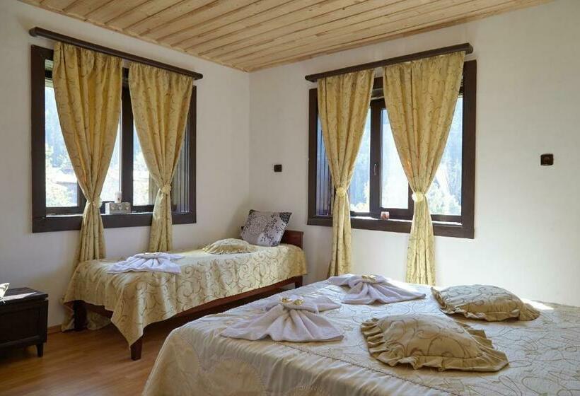 חדר משפחתי, Guesthouse Vazrozhdenski Kashti