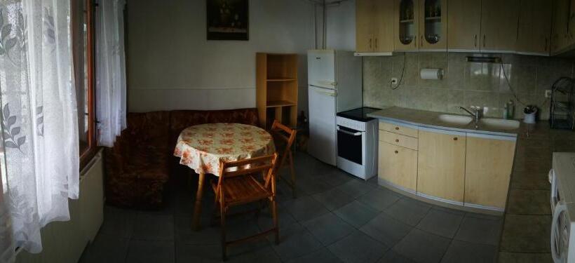 חדר סטנדרט, The White House