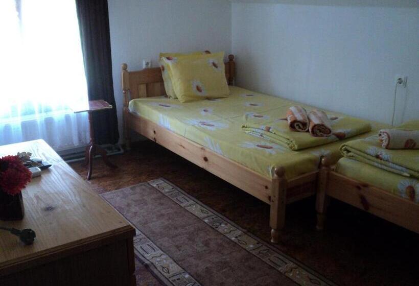 חדר סטנדרט, The White House