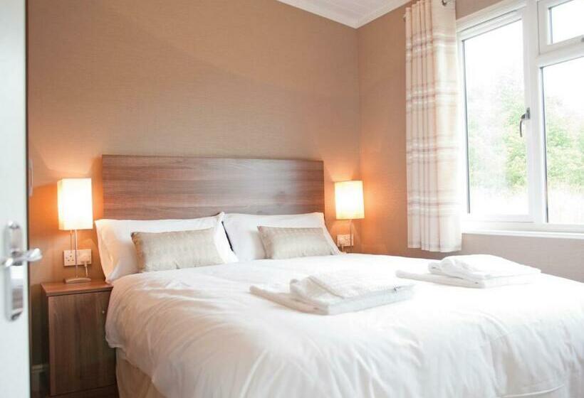 בית, 3 חדרי שינה, Warren Lodges