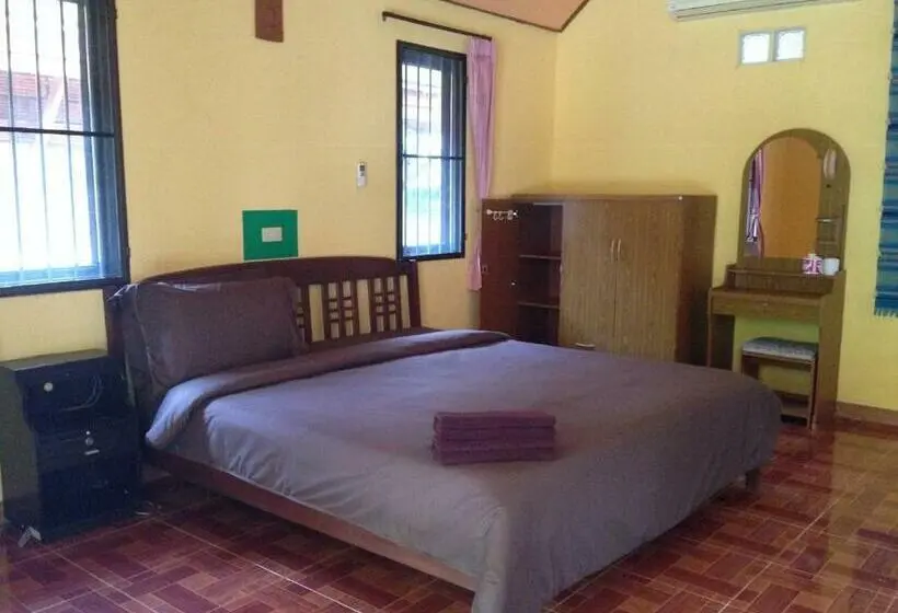 スーペリアーバンガロー, Sawai Home Resort