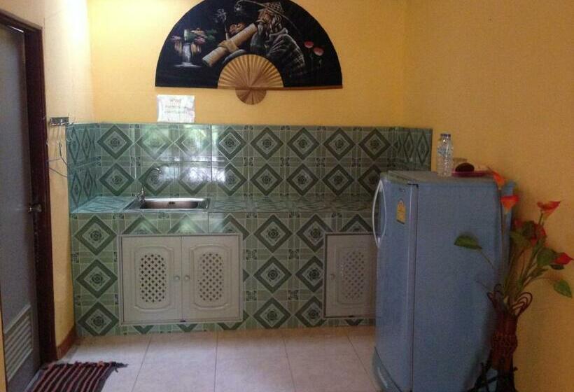 בקתה סופריור, Sawai Home Resort