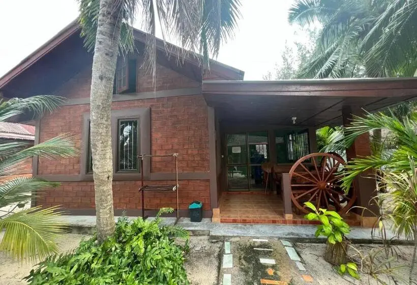 景色の見えるスタンダード４人部屋, Sawai Home Resort