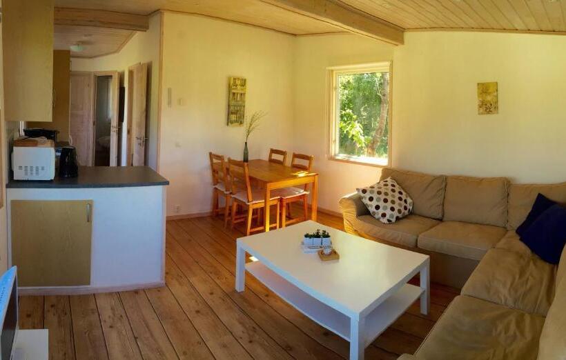 בקתה, Vinbergs Stugby