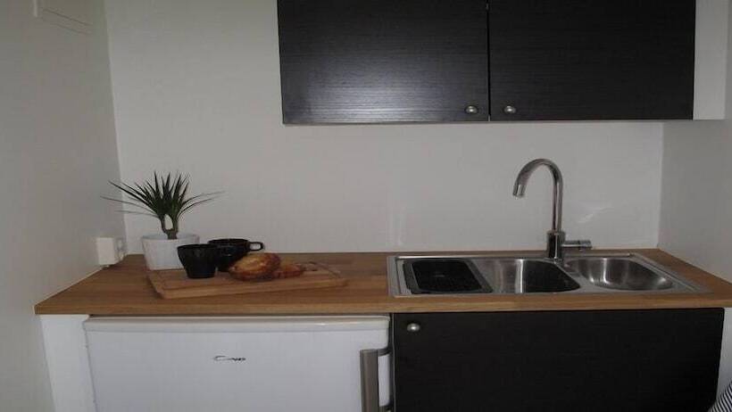 סוויטה עם מרפסת, Vinbergs Stugby