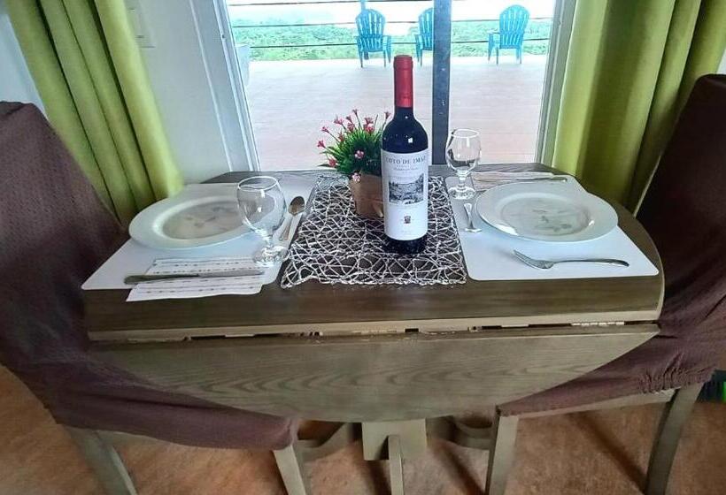 شقة غرفتين, Casa Blanca Inn