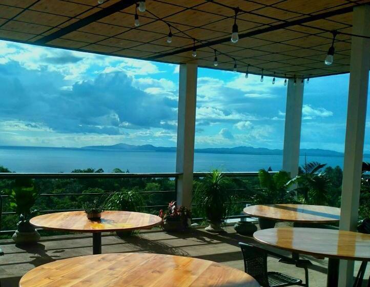 شقة غرفتين, Casa Blanca Inn