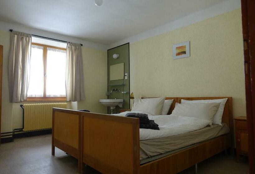 חדר סטנדרט נוף להרים, Pension Bellevue Gondo