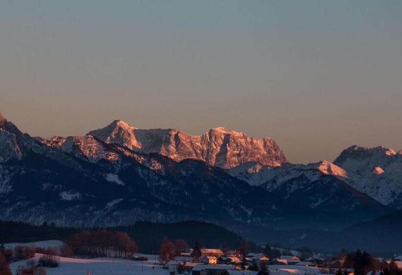 Номер Стандарт, Almcafe Schnakenhöhe