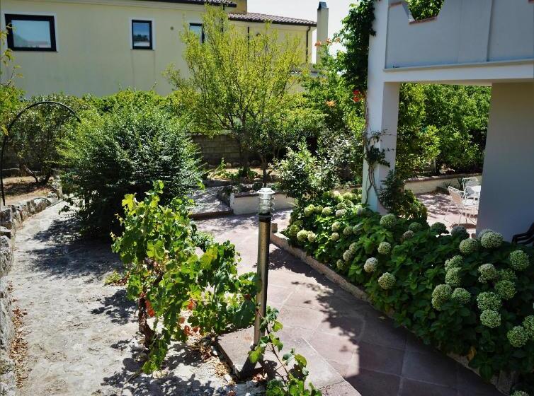 شقة غرفة واحدة, B&b Gianni E Pia