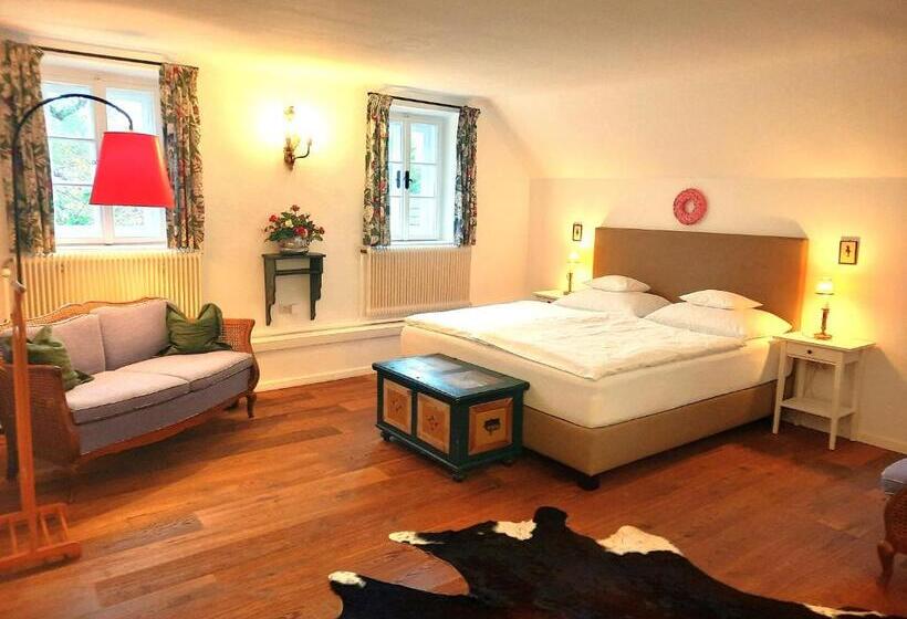 山の見えるジュニアスイート, Landsitz Oberhof Petit Hôtel