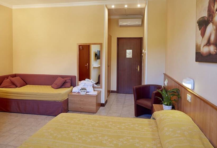 חדר סטנדרט, Plaza Tabiano