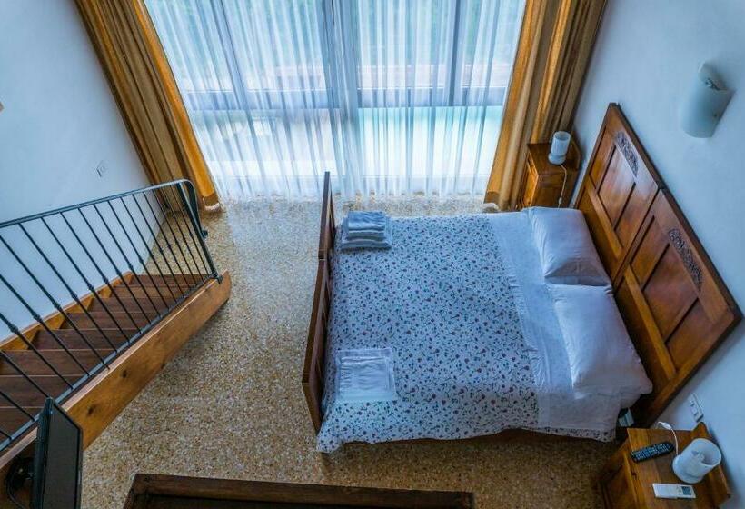 带1个卧室带泳池的公寓, Agriturismo Dai Gobbi