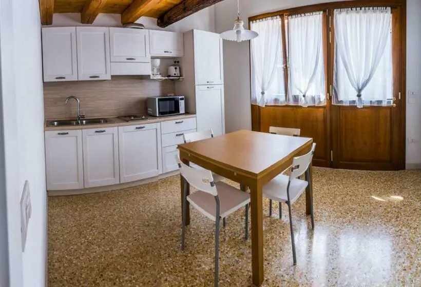 プールの見える１ベッドルームアパートメント, Agriturismo Dai Gobbi