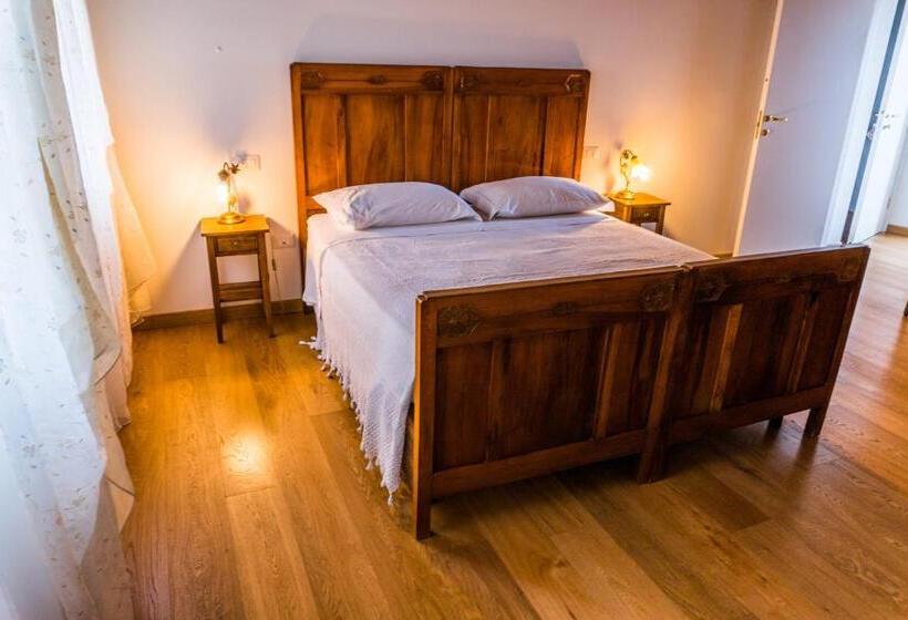 스탠다드 트리플 룸 테라스, Agriturismo Dai Gobbi