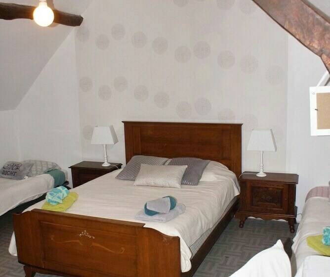 חדר משפחתי, La Bretonnière Longère Picarde