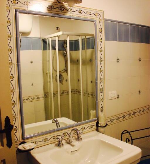 Apartament 1 Sypialnia, Le Mãƒâ nnare Case Vacanze Di Metopa Srl