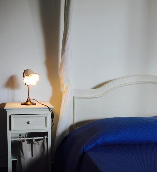 Apartament 1 Sypialnia, Le Mãƒâ nnare Case Vacanze Di Metopa Srl