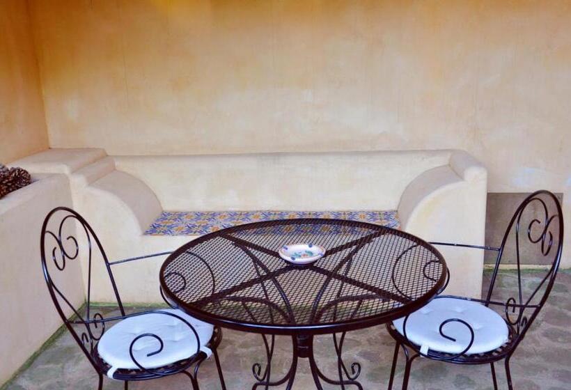 Pokój Standard, Le Mãƒâ nnare Case Vacanze Di Metopa Srl