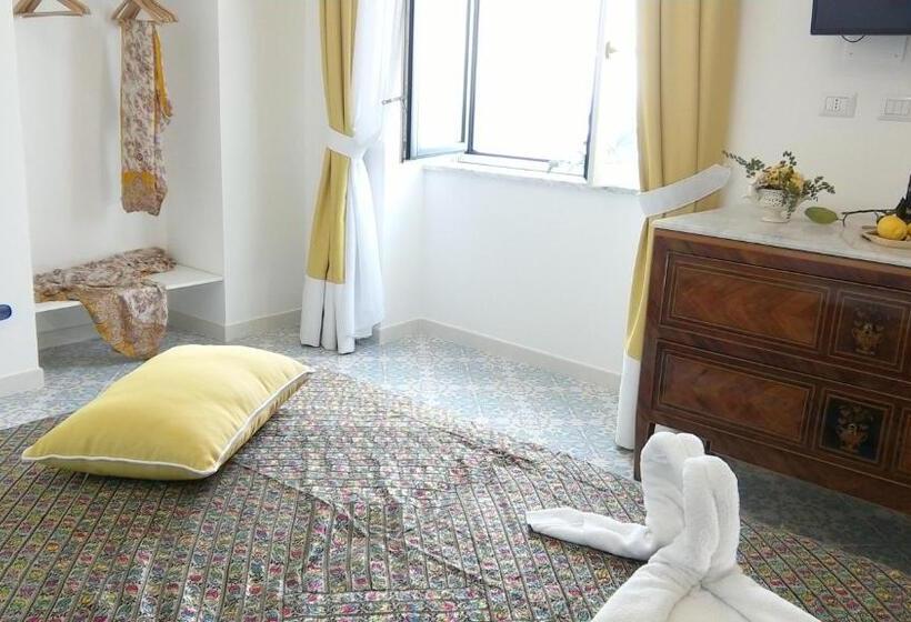 Номер Deluxe Вид на Море, Torre Elisabetta Rooms