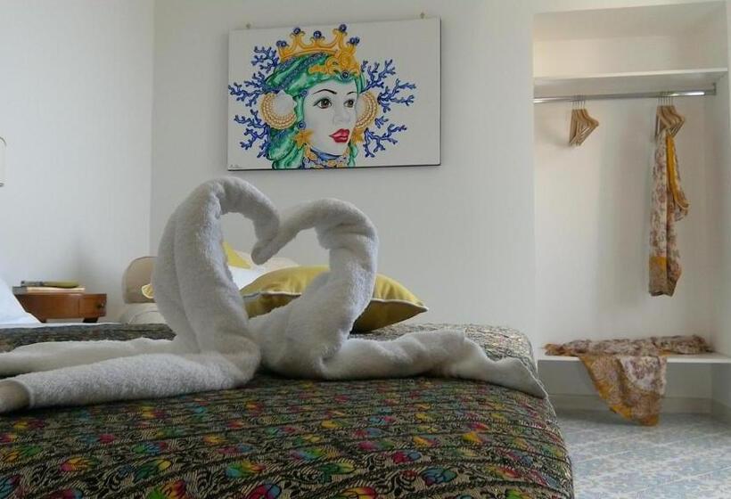 חדר דלוקס נוף לים, Torre Elisabetta Rooms