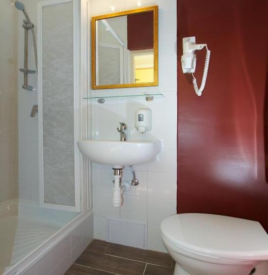 スタンダードルーム, Teátrum Boutique