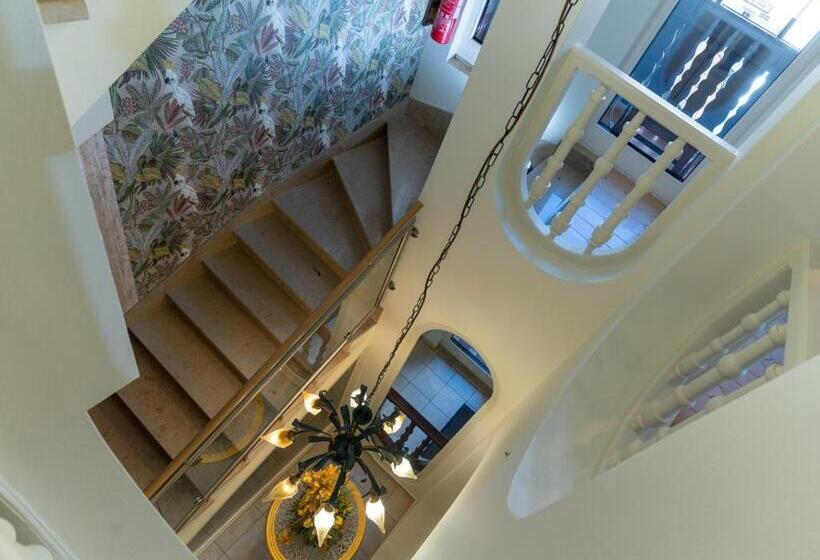 スタンダードトリプルルーム, Teátrum Boutique