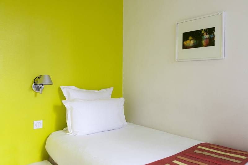 اتاق استاندارد یک نفره, Hôtel Marais De Launay