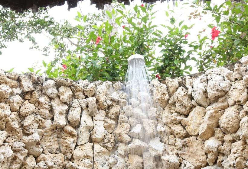 Standard Bungalow Garden View, Breakas Beach Resort