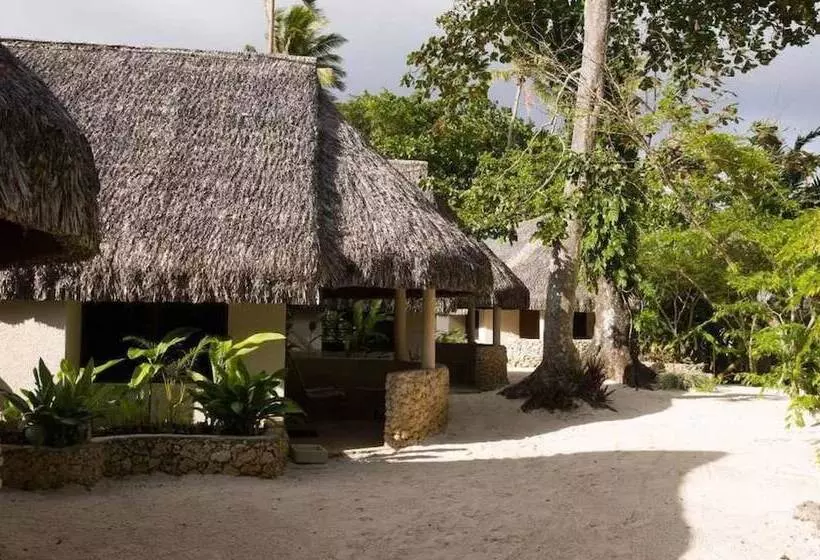ویلای استاندارد با چشم‌انداز باغ, Breakas Beach Resort