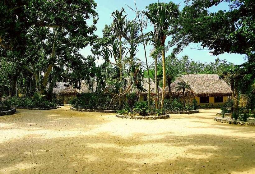 ویلای استاندارد با چشم‌انداز باغ, Breakas Beach Resort