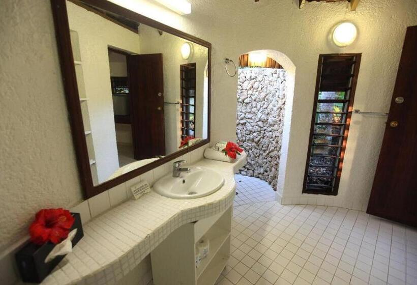 Standard Bungalow Sea View, Breakas Beach Resort