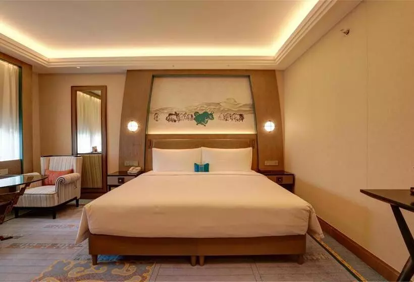 キングサイズベッドのデラックスルーム, Chengdu Tibetan Hotel Free Welcome Tibetan Tea