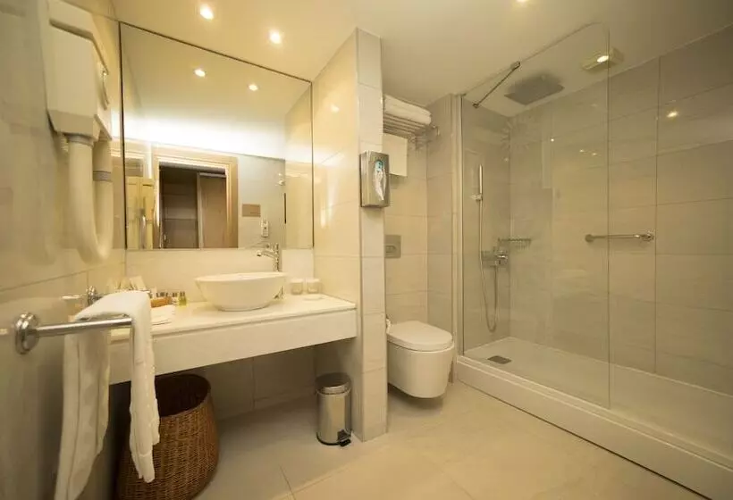 اتاق استاندارد با چشمانداز باغ, Grand Hotel Ontur Cesme
