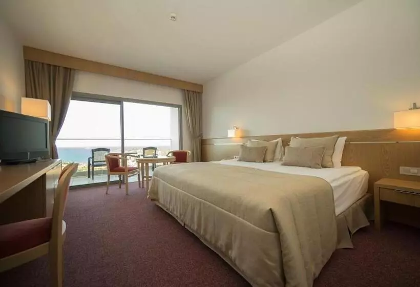اتاق استاندارد با چشمانداز باغ, Grand Hotel Ontur Cesme