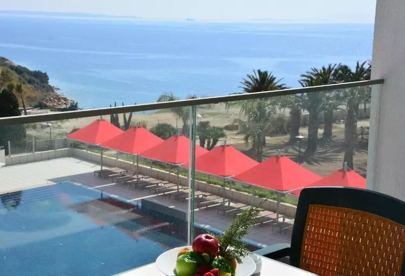 اتاق استاندارد با چشمانداز دریا, Grand Hotel Ontur Cesme
