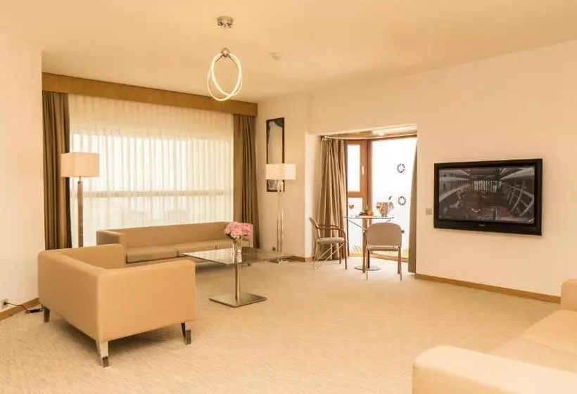 سوئیت با تخت بزرگ, Grand Hotel Ontur Cesme