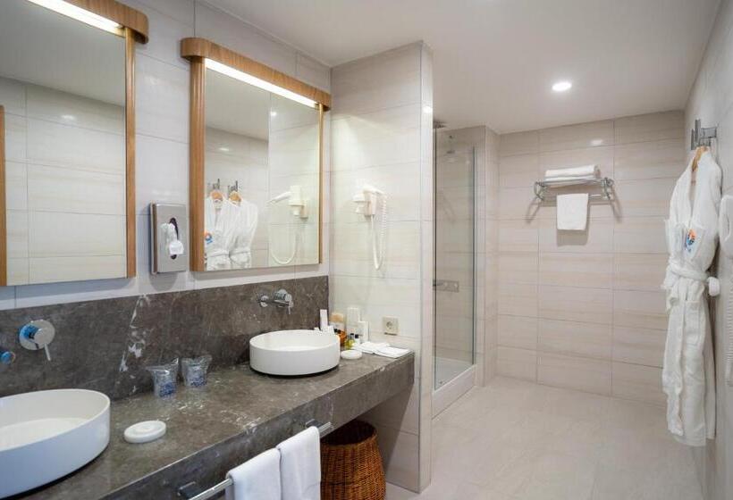 Люкс Кровать Кинг, Grand Hotel Ontur Cesme