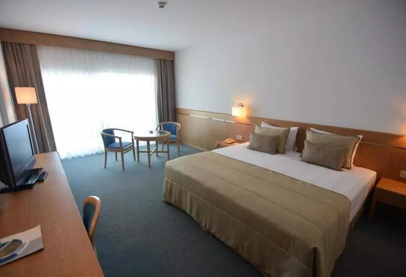 اتاق اساندارد با چشمانداز جانبی به دریا, Grand Hotel Ontur Cesme