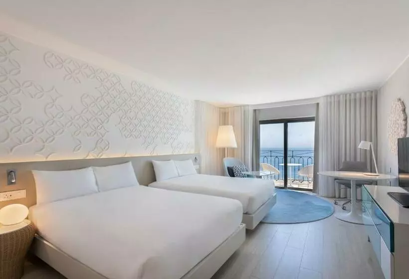 海の見えるエクゼクティブルーム, Hilton Malta