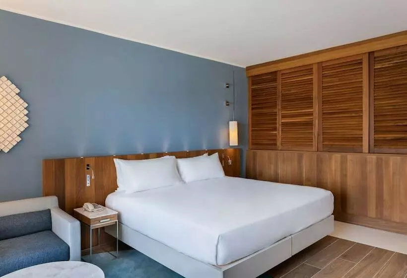 海の見えるエクゼクティブルーム, Hilton Malta