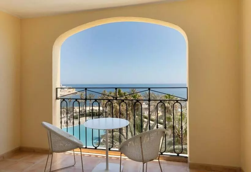 海の見えるエクゼクティブルーム, Hilton Malta