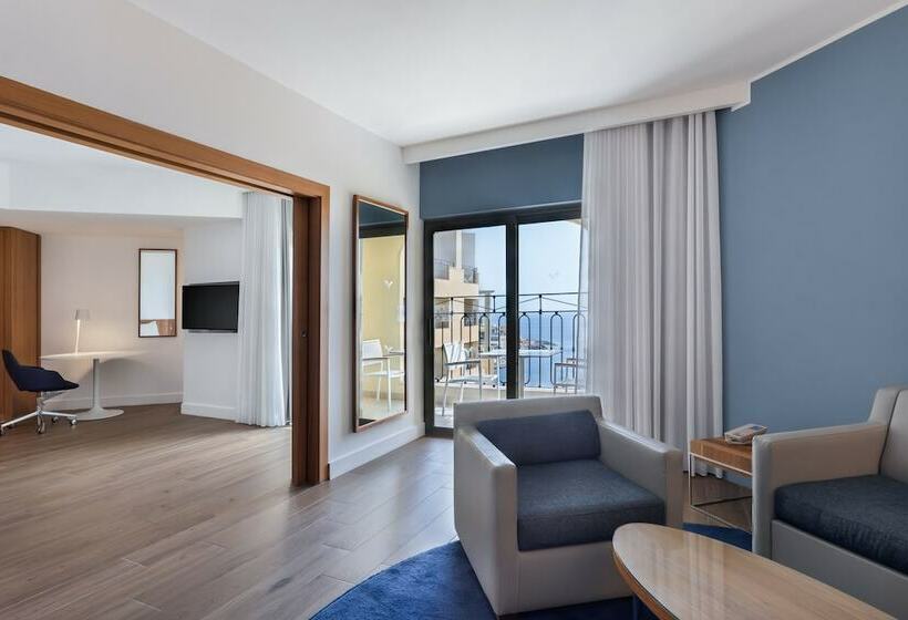 سوییت, Hilton Malta