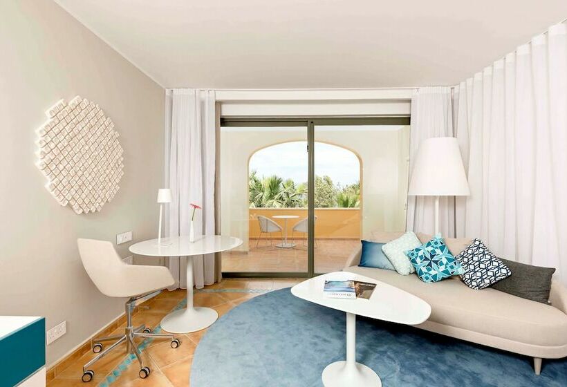 اتاق لوکس با چشم‌انداز باغ, Hilton Malta