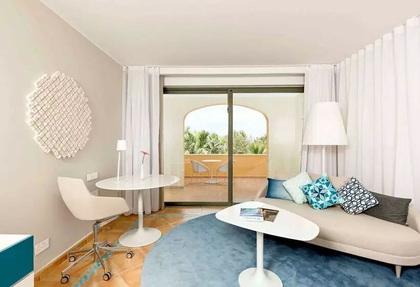 ガーデンビューデラックスルーム, Hilton Malta