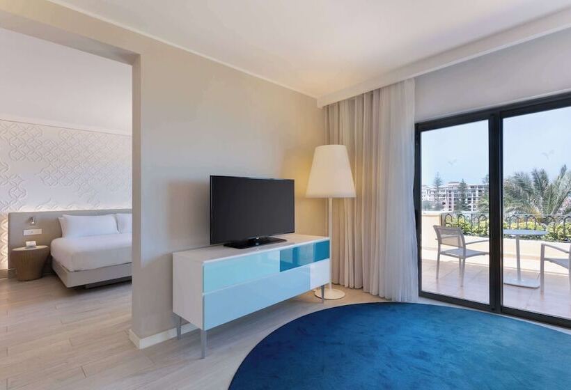 سوییت, Hilton Malta