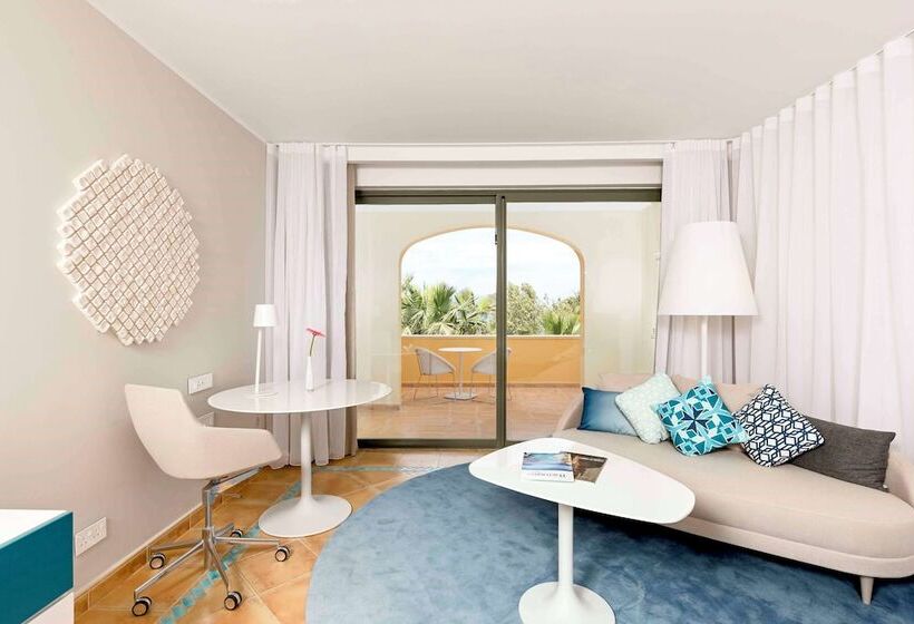 اتاق لوکس با چشم‌انداز باغ, Hilton Malta